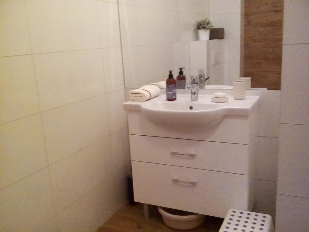 Apartamento Karmazynowy Apartament Nad Morzem Kołobrzeg Exterior foto